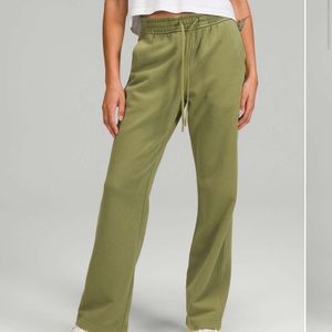 Lululemon Loungeful Straight Leg Pant